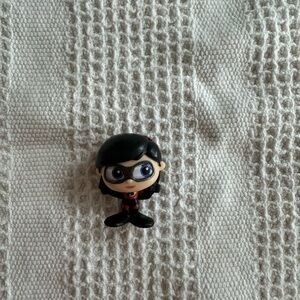 Violet Ultra Rare series 7 Disney Doorable